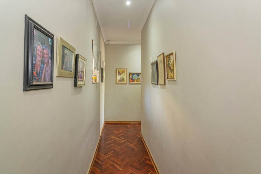 4 Bedroom Property for Sale in Wilgenhof Free State